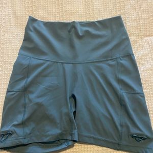 GYMSHARK LEGACY SHORTS